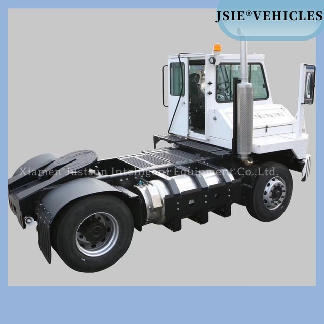 Sinotruk HOWO 4X2 Terminal Tractor Truck