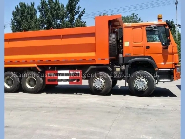 The Evolution of Dump Trucks: From Manual To Modern Machines