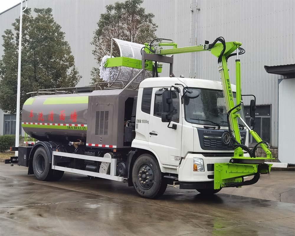 Facade Cleaning Truck with High-Pressure Wall Cleaning System