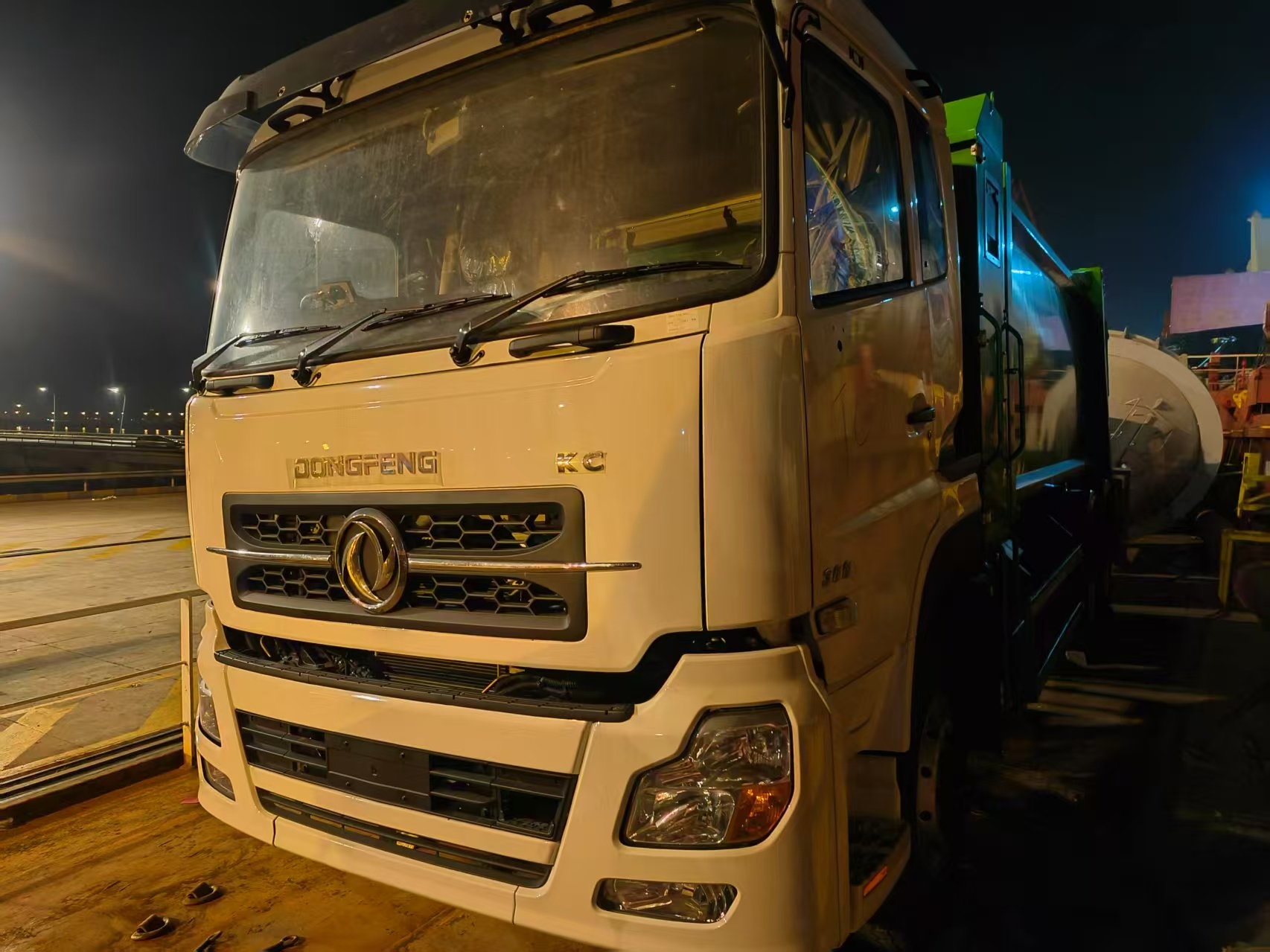 Garbage Compactor Truck ready for shipping