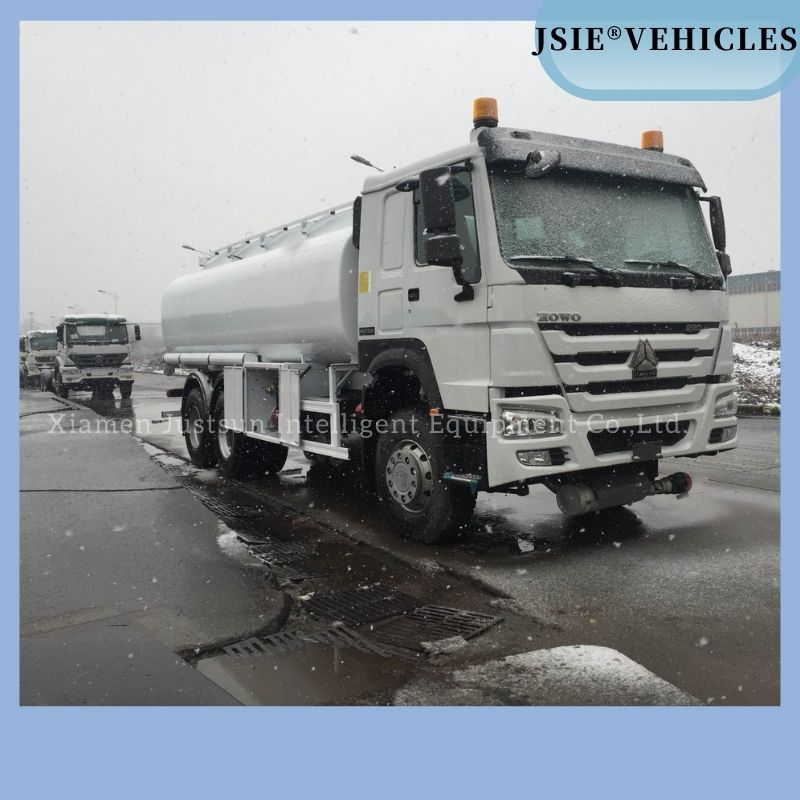 Sinotruk HOWO 6X4 20-26cbm Capacity Fuel Truck