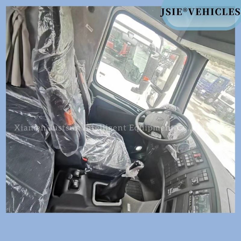 Sinotruk HOWO 4X2 Tractor Head Truck