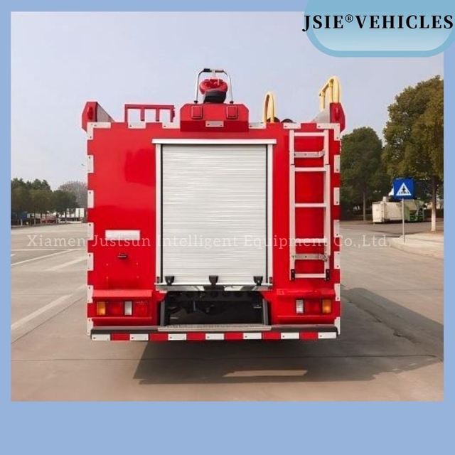 Sinotruk HOWO 4X2 Foam Fire Truck